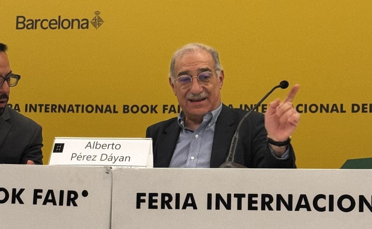 ¡Ciudadana enfrenta a Pérez Dayán por traicionar al pueblo!